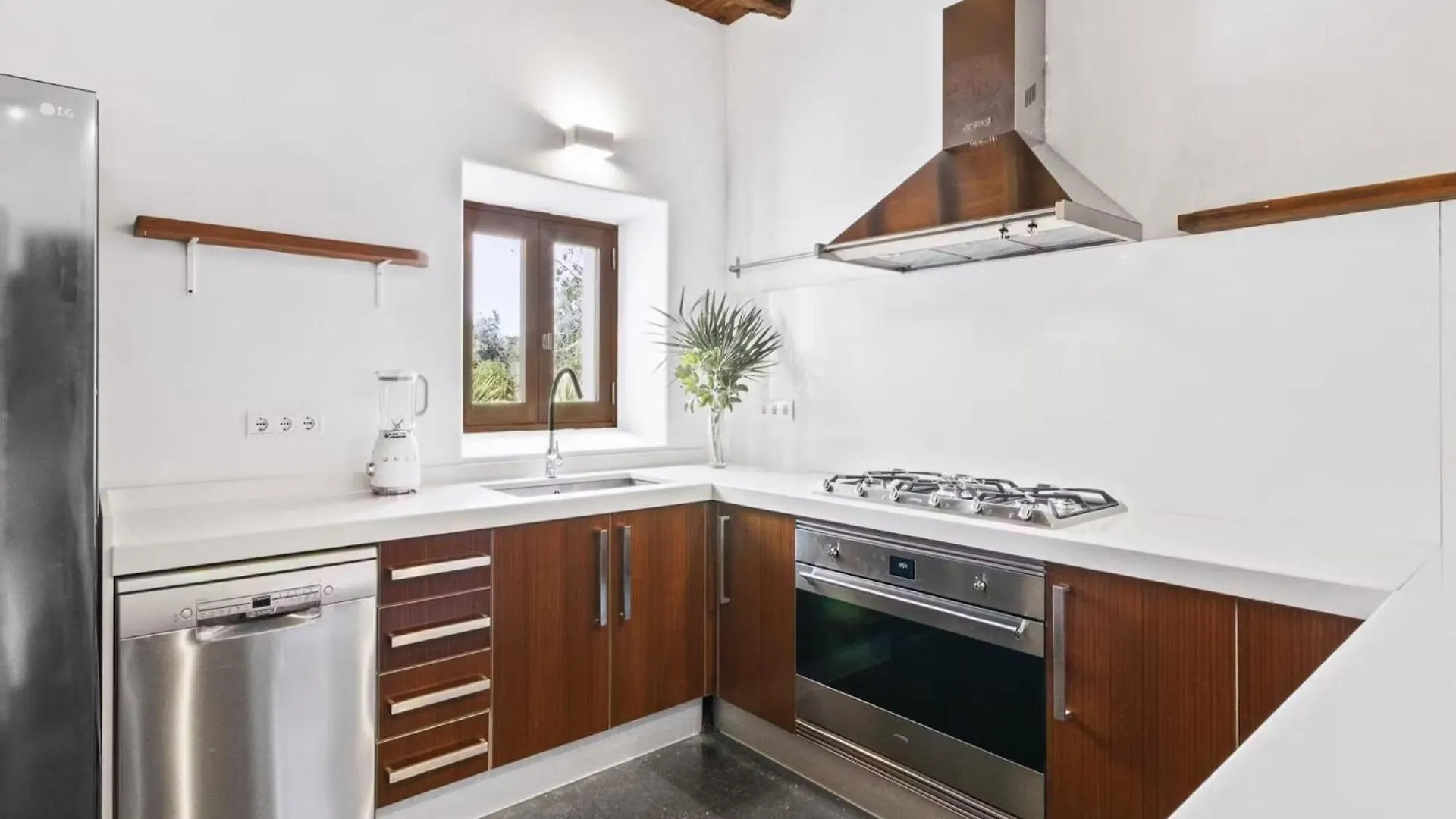 Rural Hideaway Villa In Stcarlos 圣卡洛斯