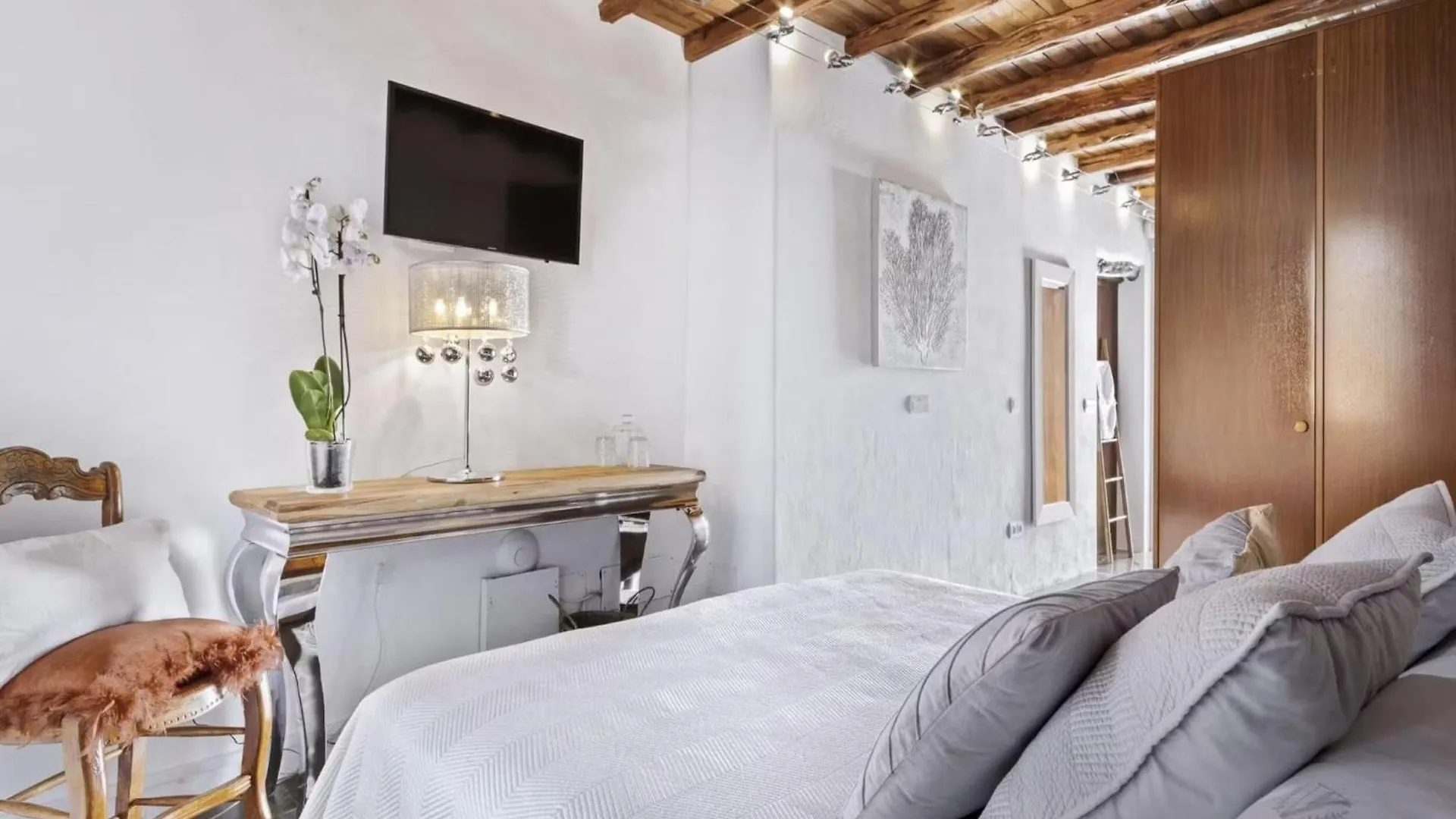 Rural Hideaway Villa In Stcarlos 圣卡洛斯