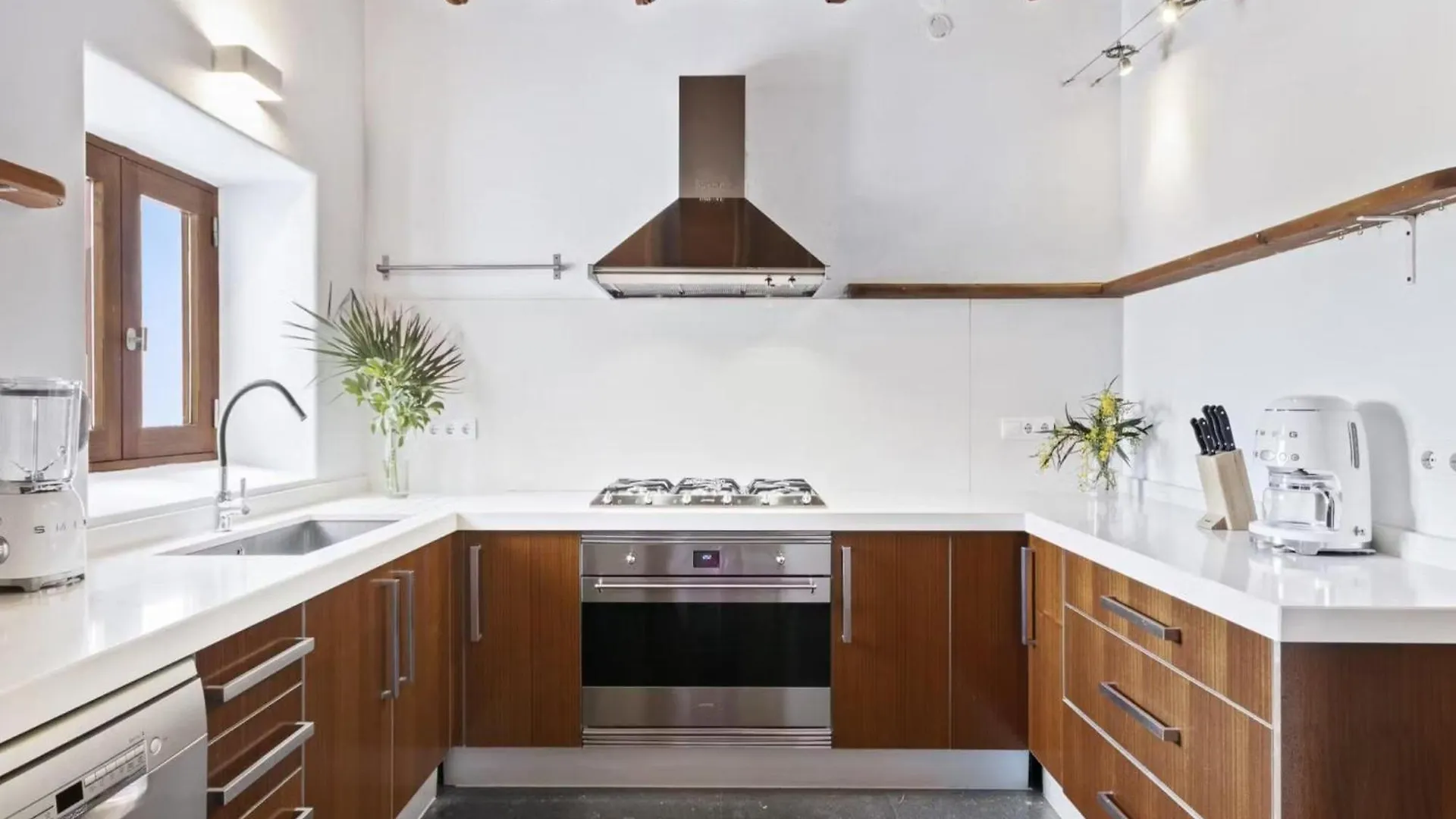 Rural Hideaway Villa In Stcarlos 圣卡洛斯