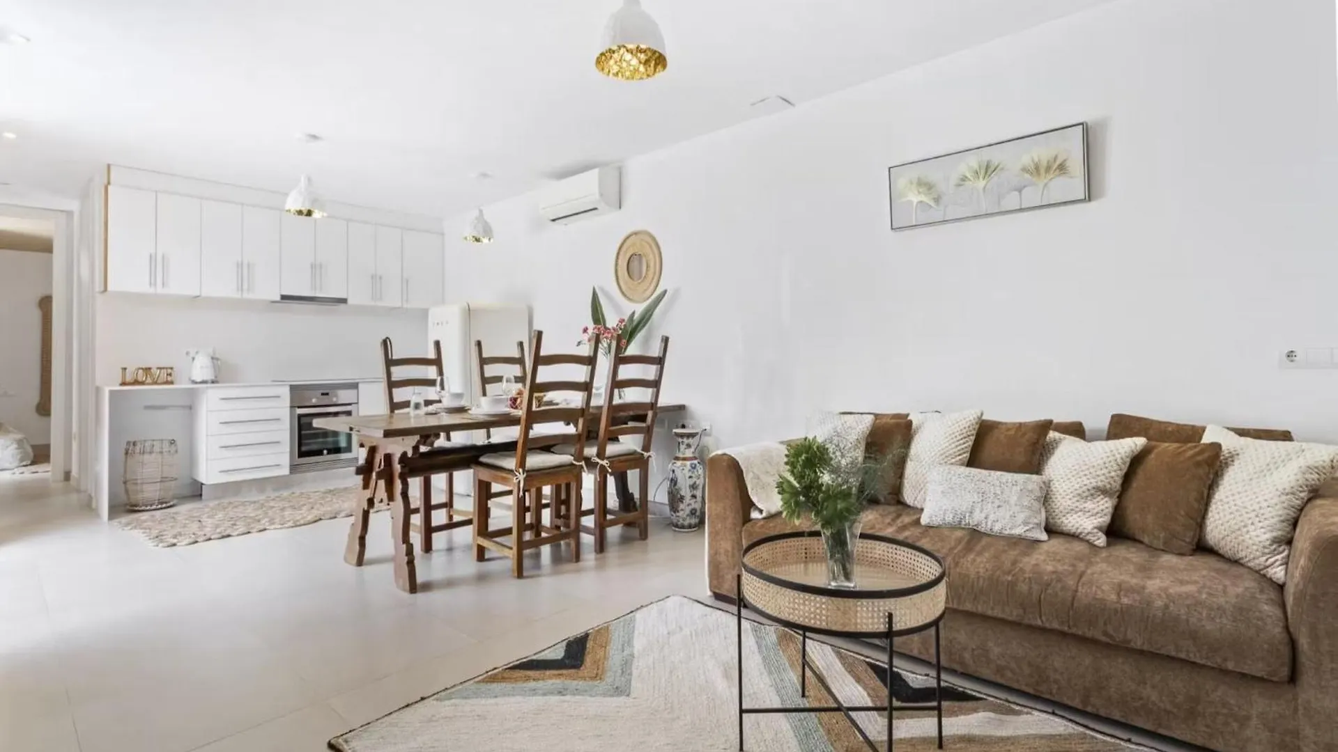 Rural Hideaway Villa In Stcarlos 圣卡洛斯